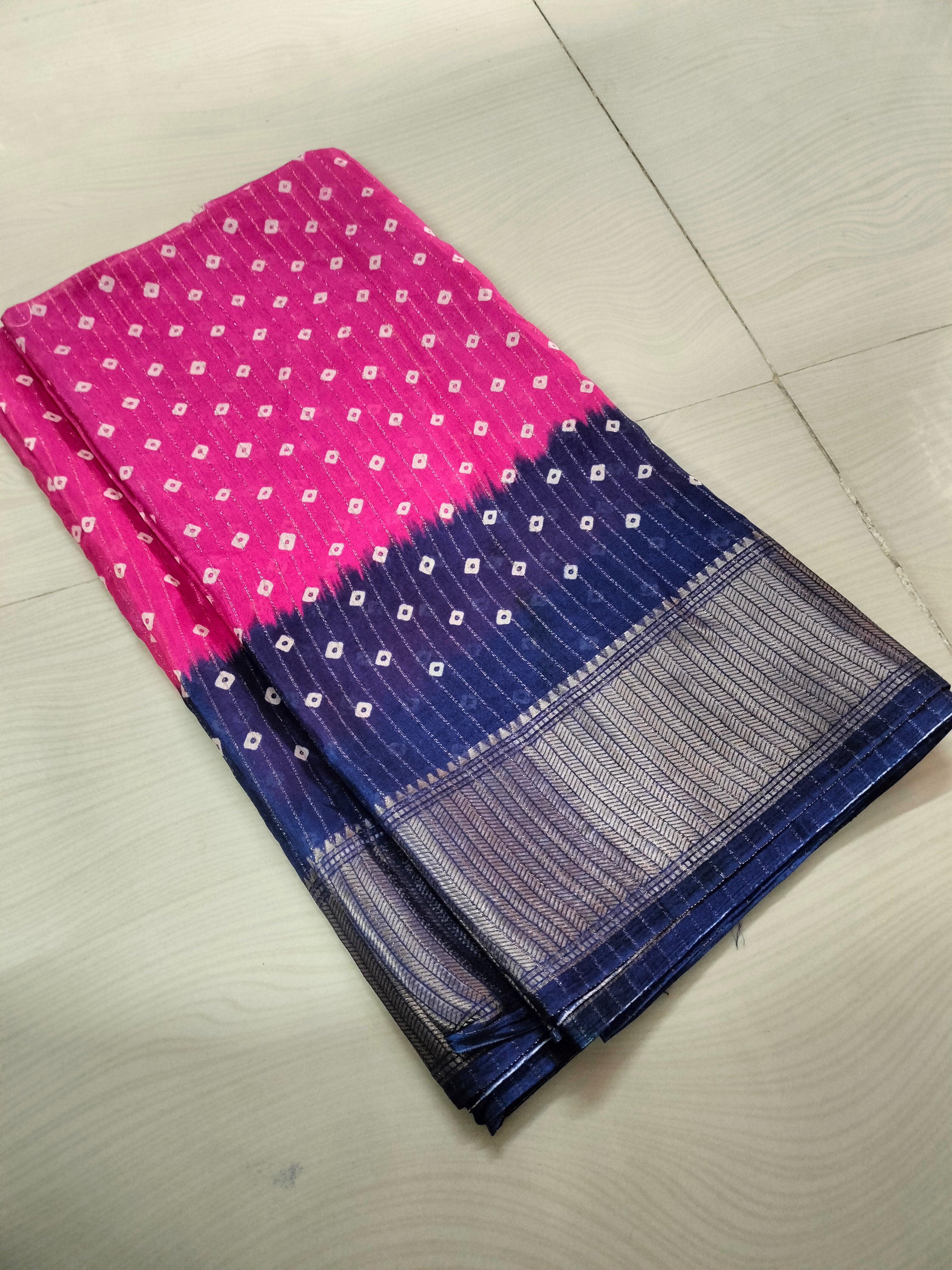 Marshmallow joint saree